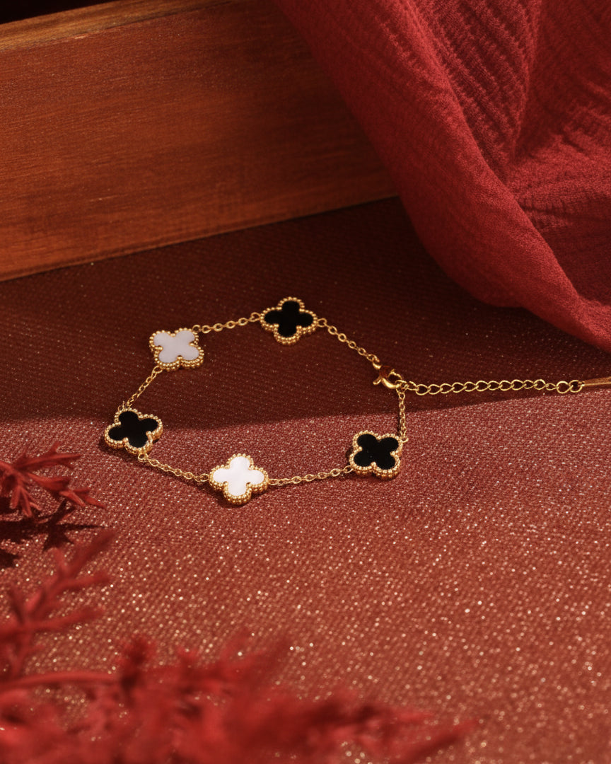 Black & White Yuna Anti Tarnish Bracelet