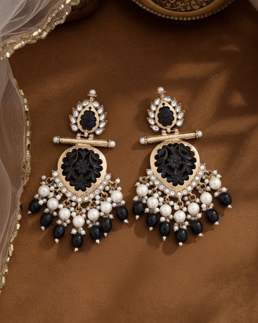 Black Sohum Chandbali