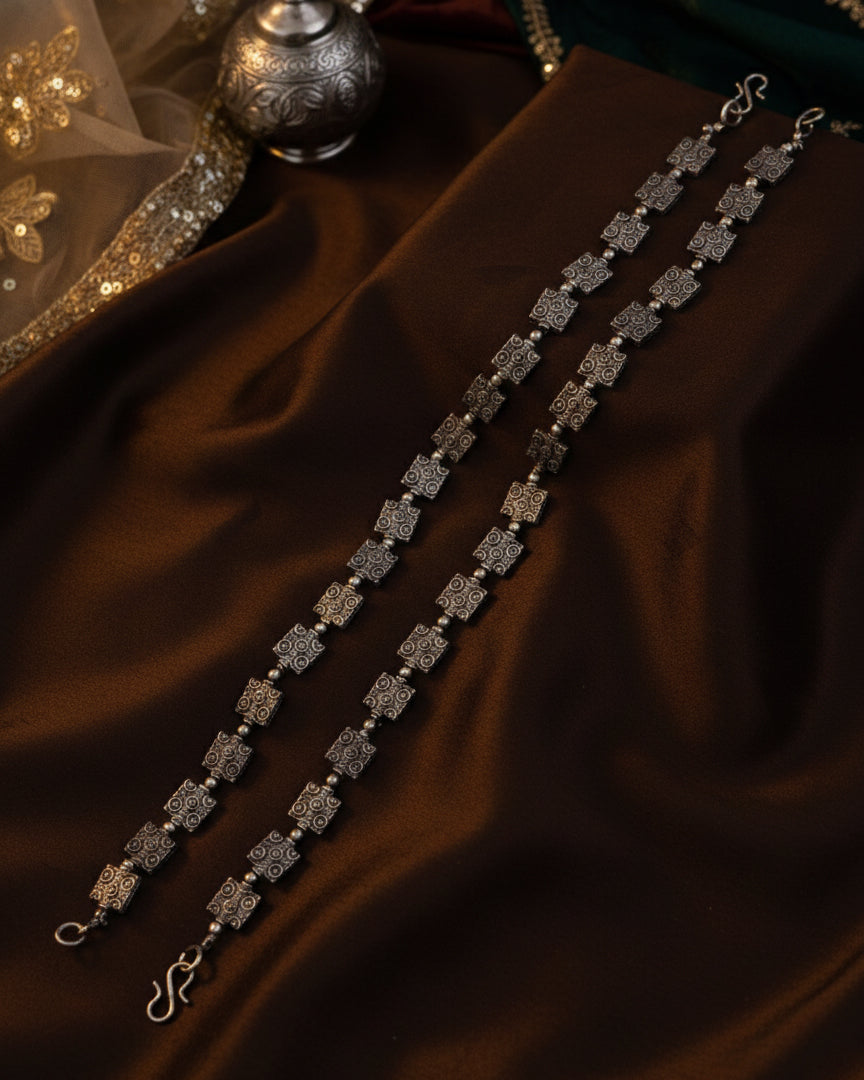 Silver Tavish Oxidised Anklet - 2 Pair