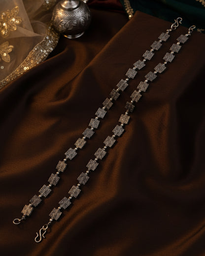 Silver Tavish Oxidised Anklet - 2 Pair