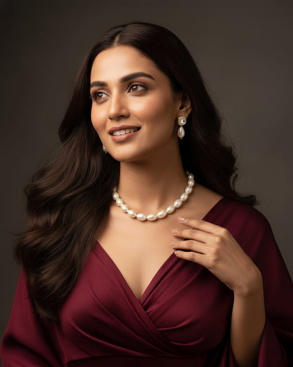 Tehmina Pearl Necklace With Earrings