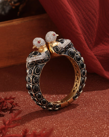 Black Samyukta Premium Polki Kada