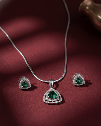 Green Ava AD Pendant Necklace Set