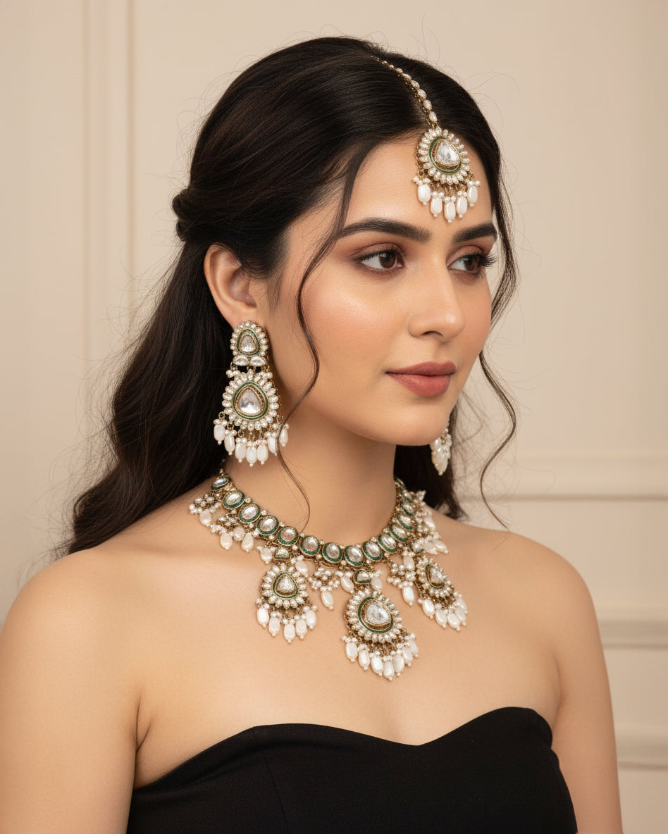 Rameeqa Designer Necklace Set with Earring and Mangteeka