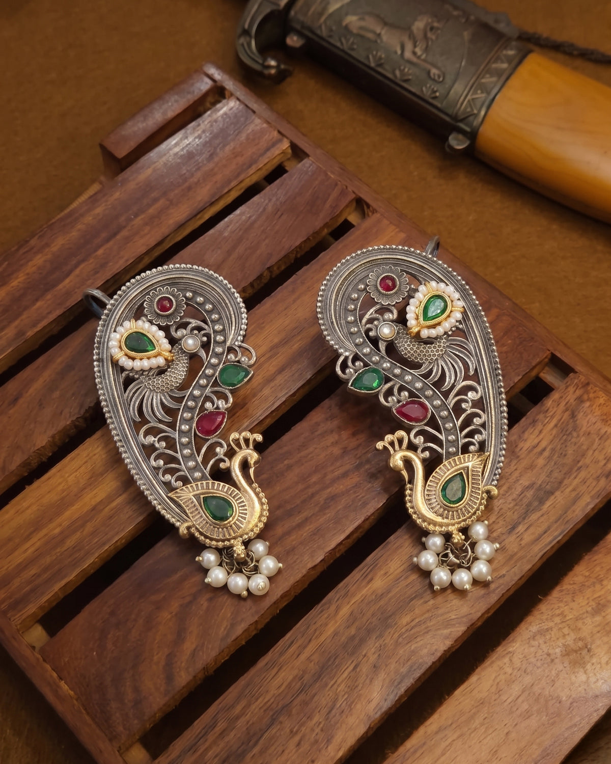 Green-Ruby Aishra Designer Ear Cuff Earring