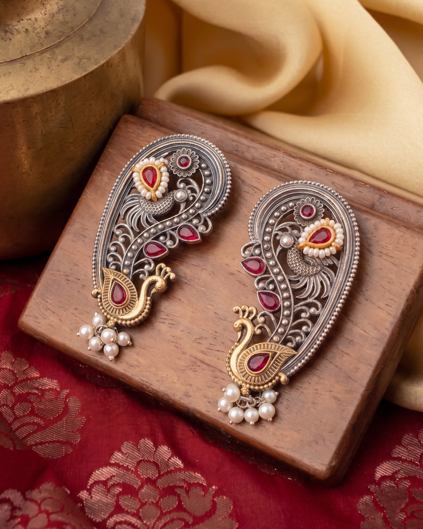 Ruby Aishra Designer Ear Cuff Earring