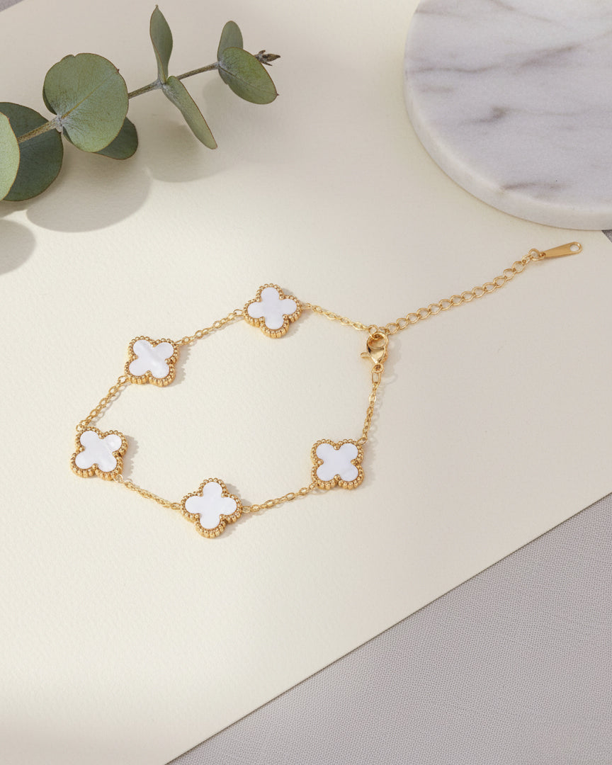 White Yuna Anti Tarnish Bracelet