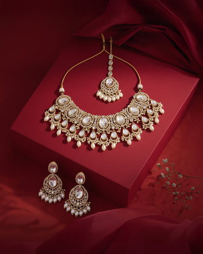 Pearl Naadiya Premium Polki Dupe Necklace with Earring and Teeka
