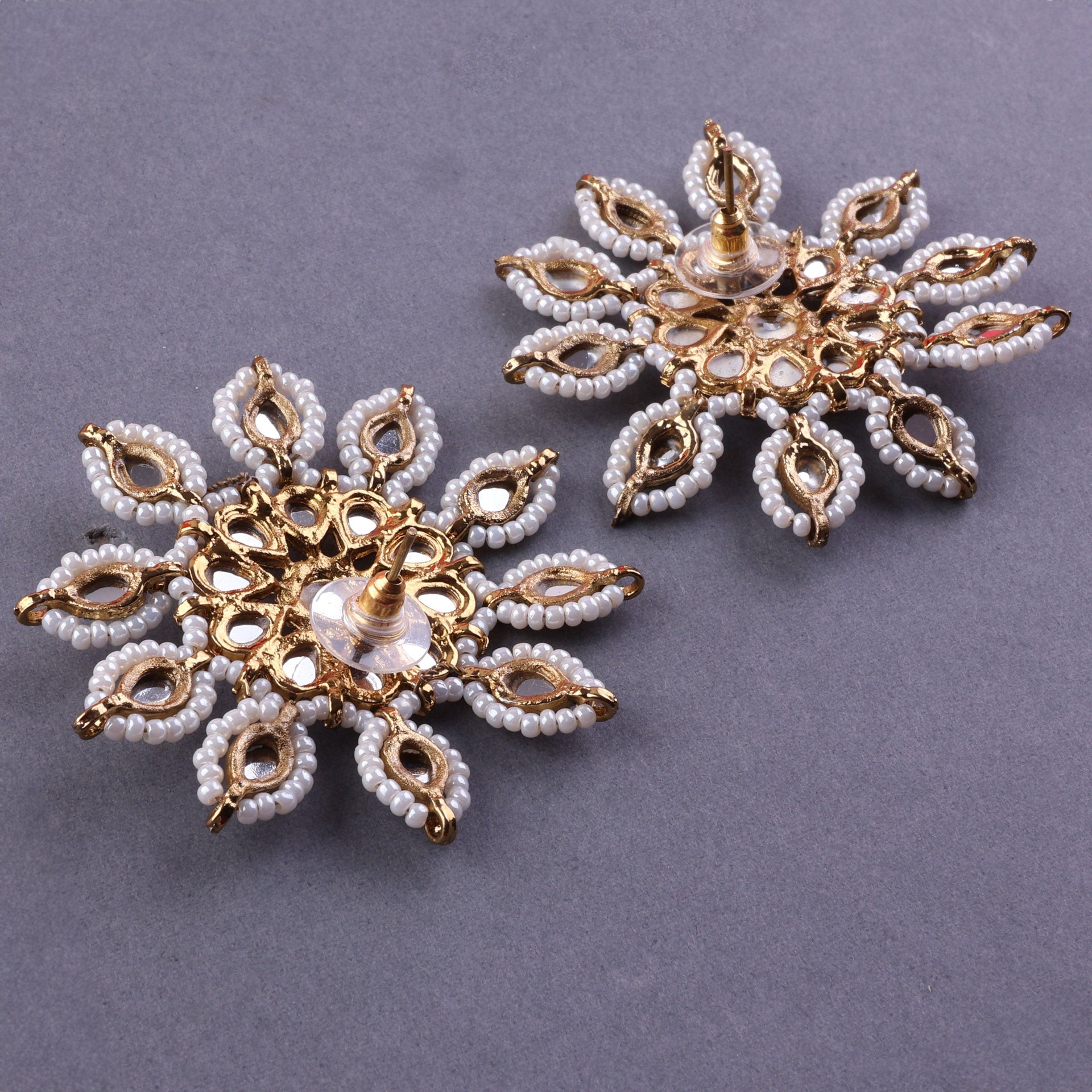 Avansh Desginer Stud Earring