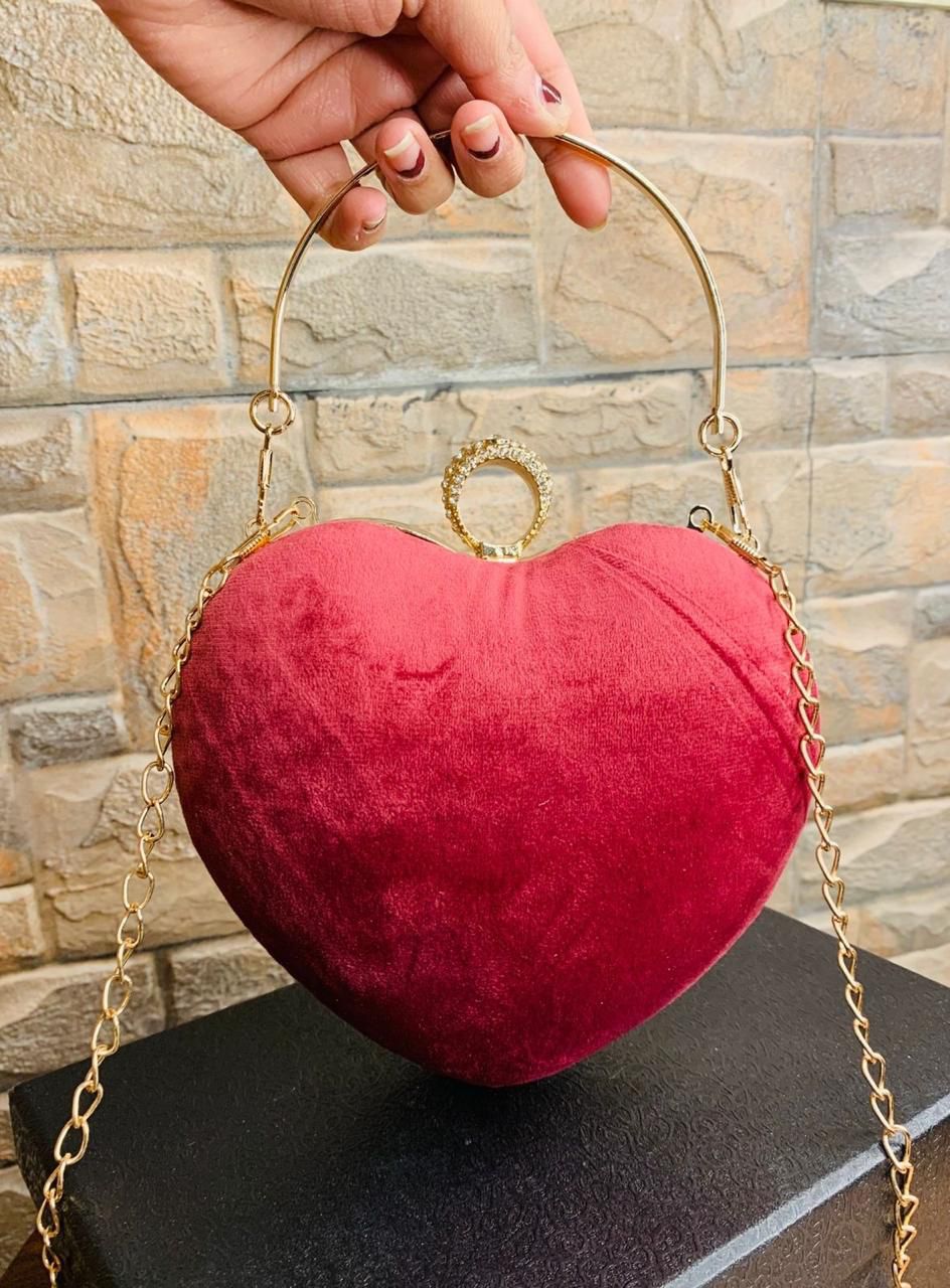 Heart Lush Clutch