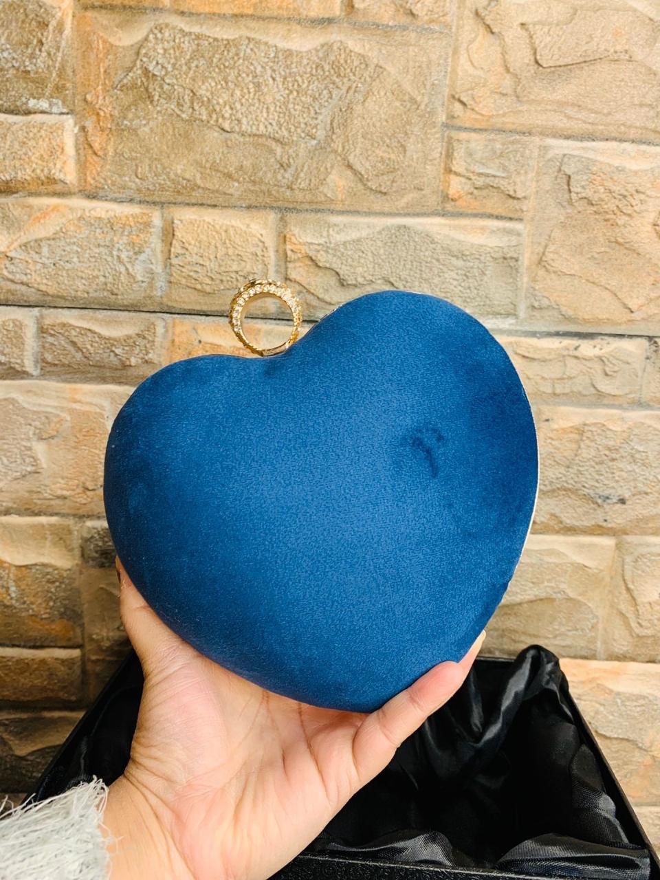 Heart Lush Clutch