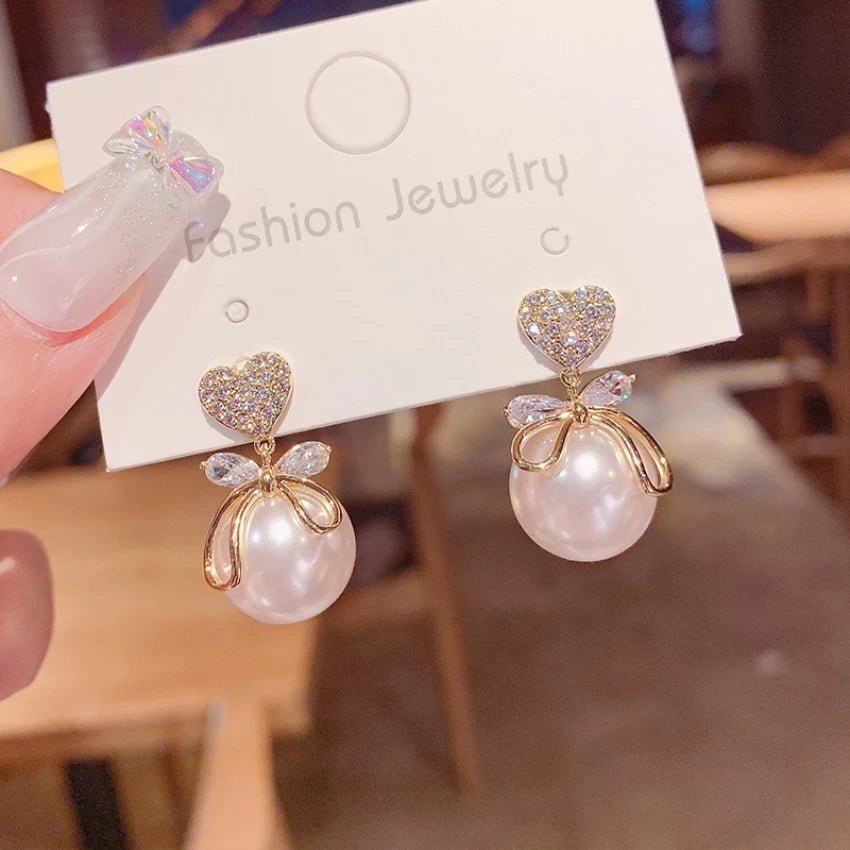 Pearl Elegance Bow Korean Quirky Earring