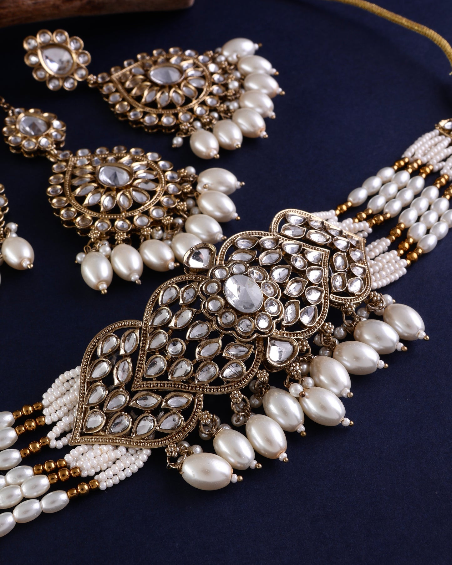 Arhan Necklace Earring with Teeka