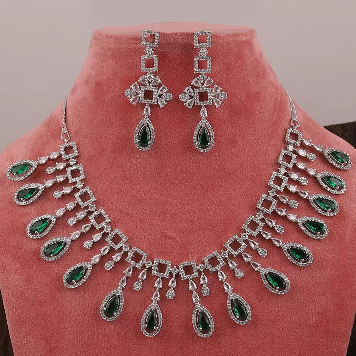 Emerald Salone American Diamond Necklace Set