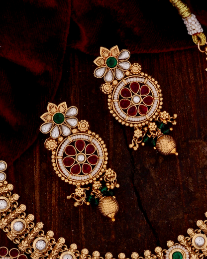 Ruby Green Sita Rajwada Necklace Set with Earring