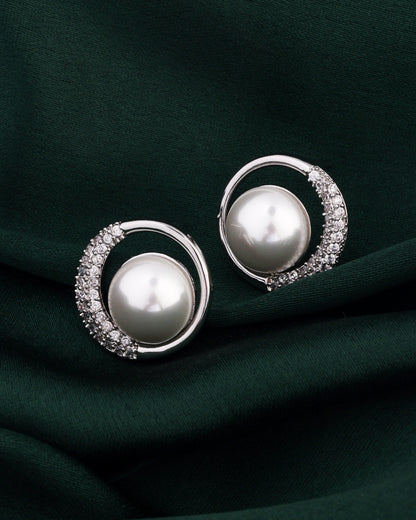 Avalon Voguish Stud Earrings