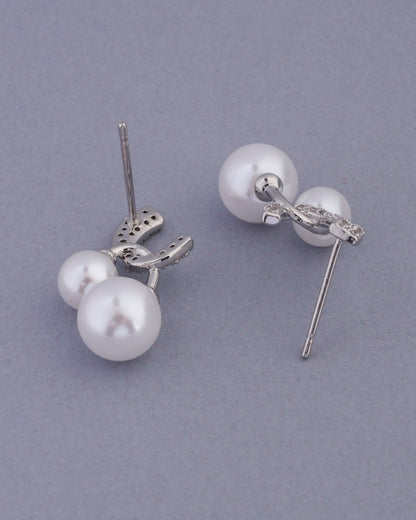 Everett Voguish Stud Earrings