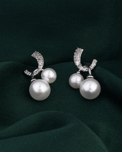 Everett Voguish Stud Earrings