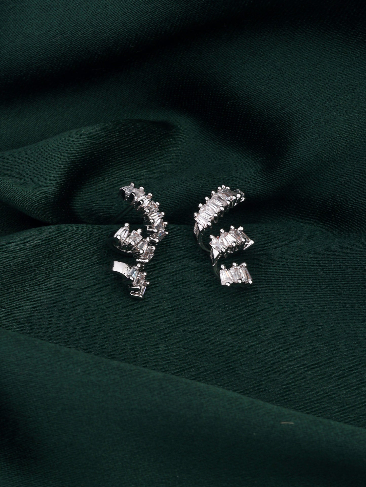 Ernest Voguish Stud Earrings