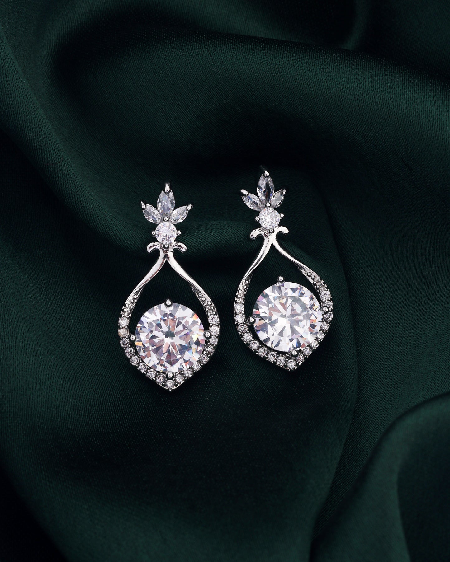 Ephrain Voguish Stud Earrings