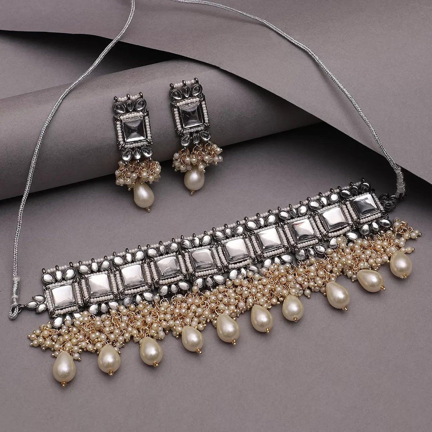 Pearl Prabhleen Luxe Choker Set