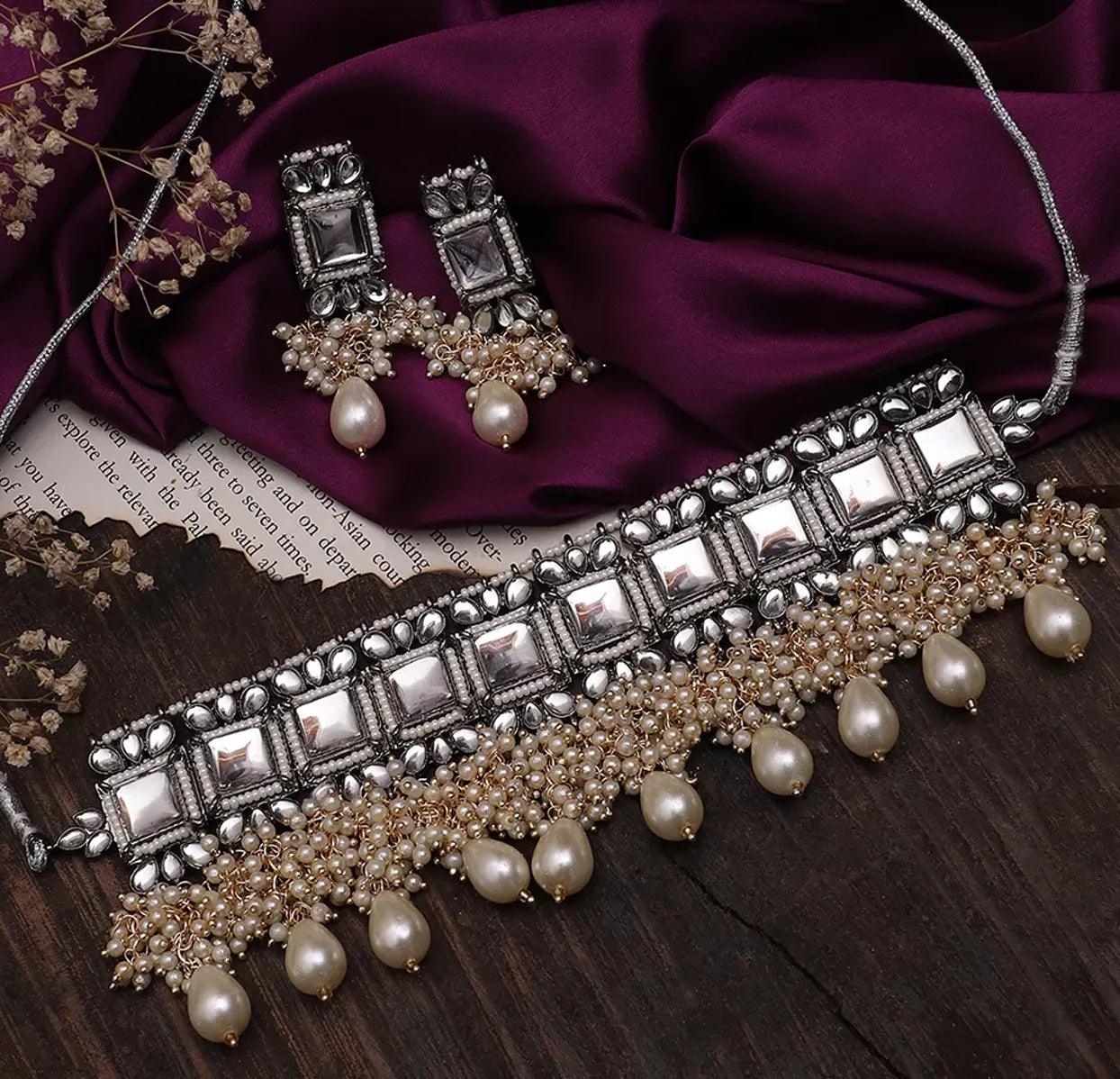 Pearl Prabhleen Luxe Choker Set