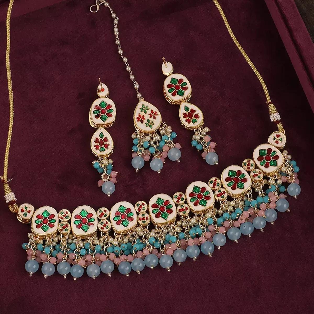 Dhvija Kundan Choker