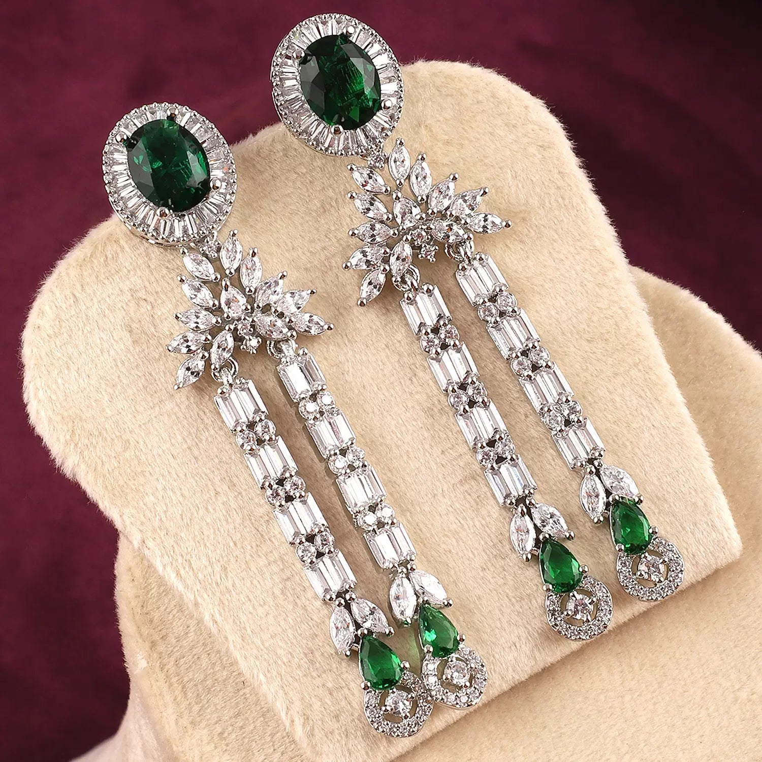 Emerald Malvi AD Earring