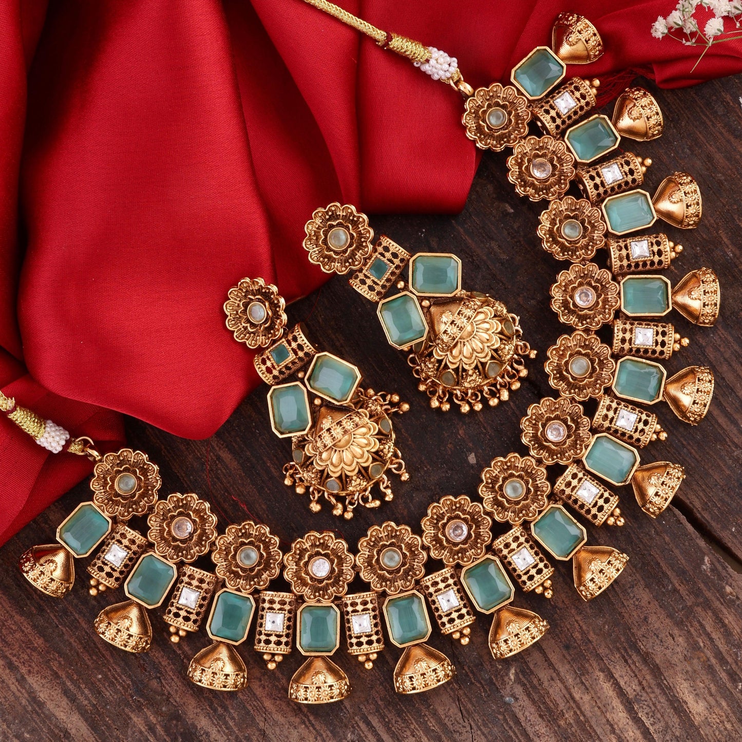 Mint Kunti Rajwada Necklace