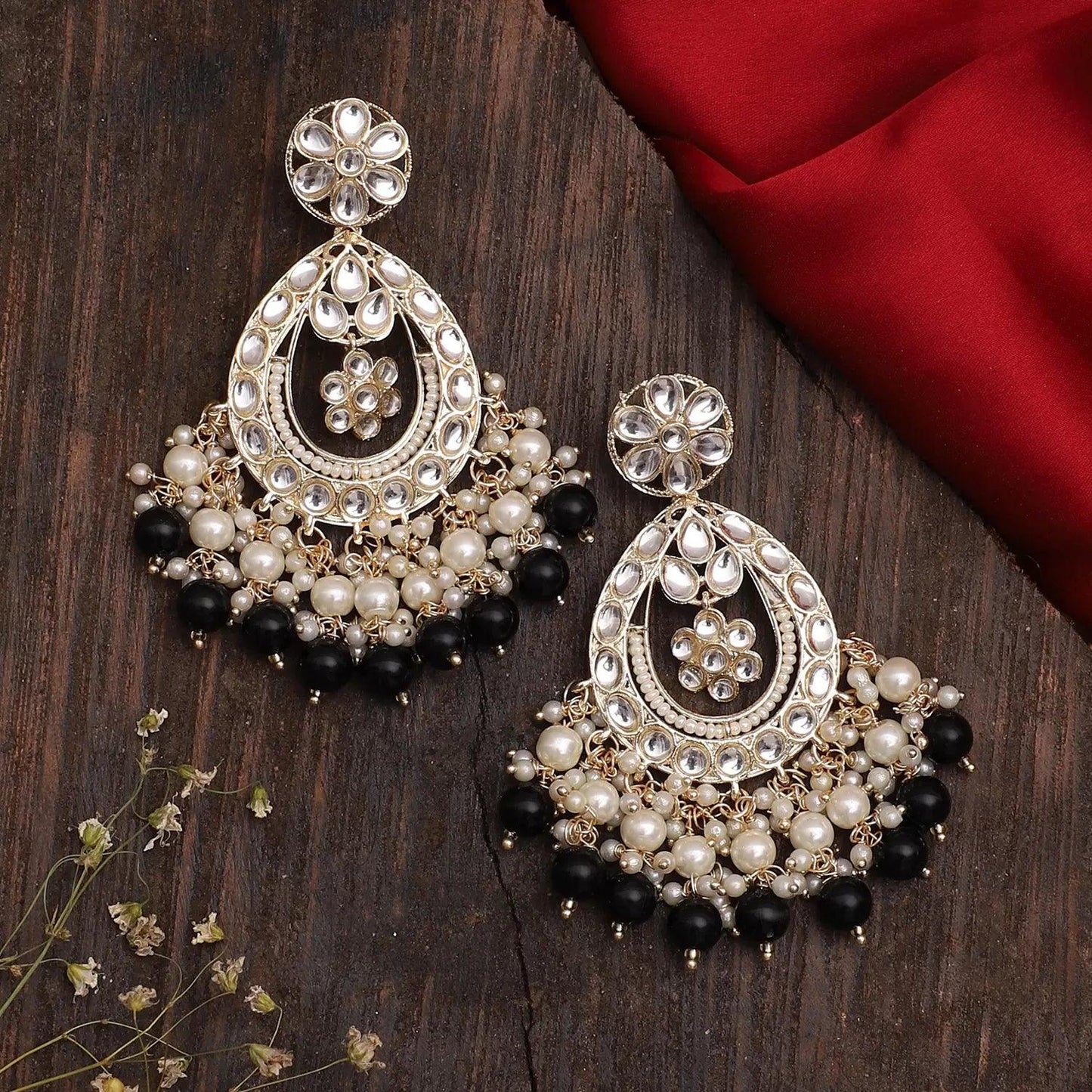 Black Jiya Kundan Earring