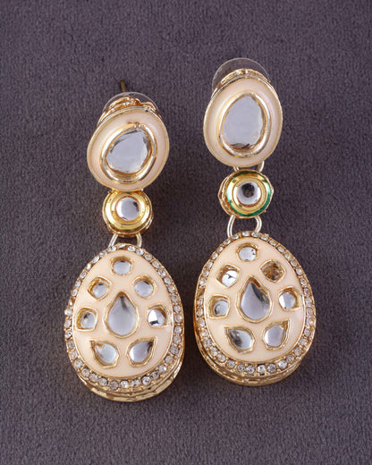 Ivory Kuvar Meenakari Earring