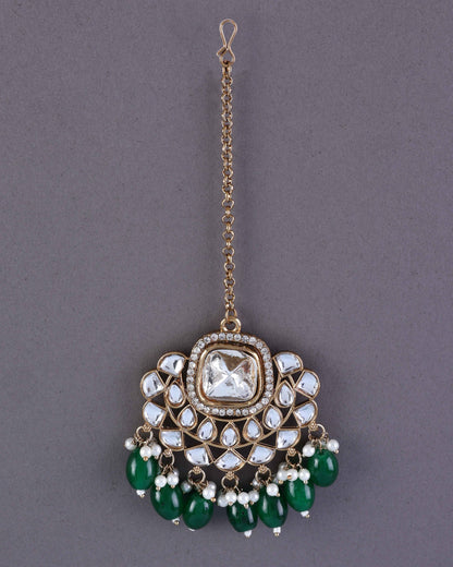 Green Oviya Kundan Teeka