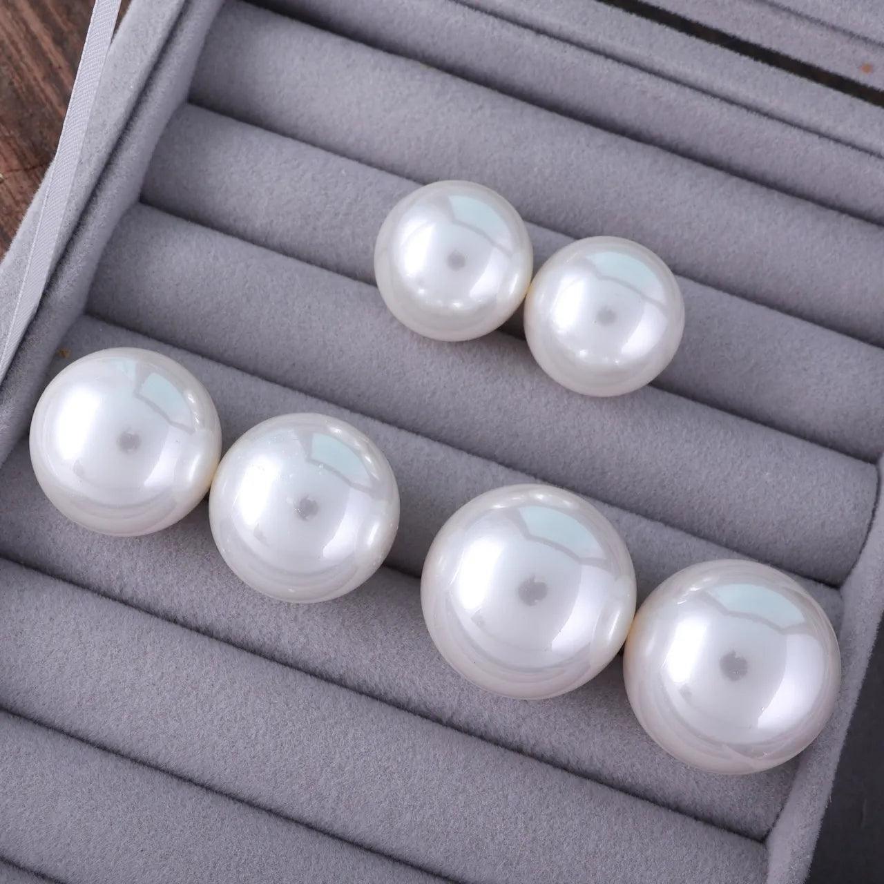 Oversized Pearl Stud