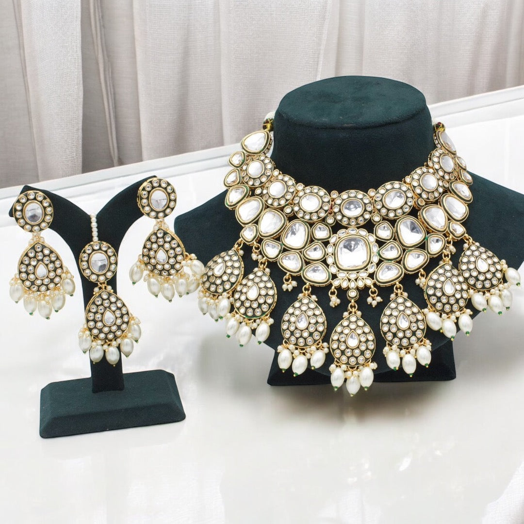 Pearl Amrit Meenakari Kundan Premium High Quality Necklace with Teeka and Earring