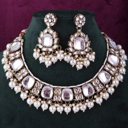 Nahira Necklace
