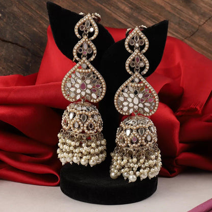 Pearl Vartika Teeka Jhumka Set