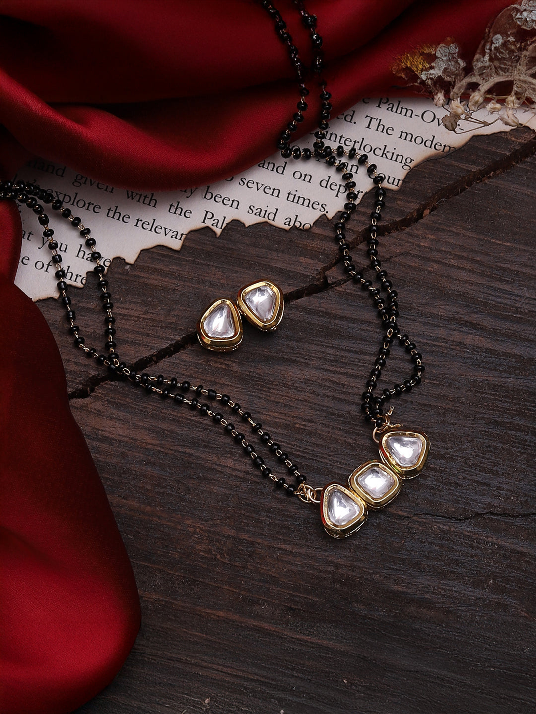 Anira Mangalsutra Set