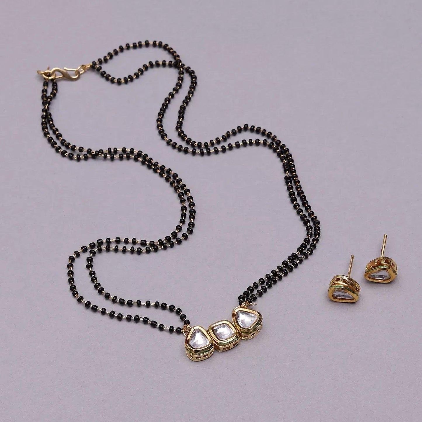 Anira Mangalsutra Set