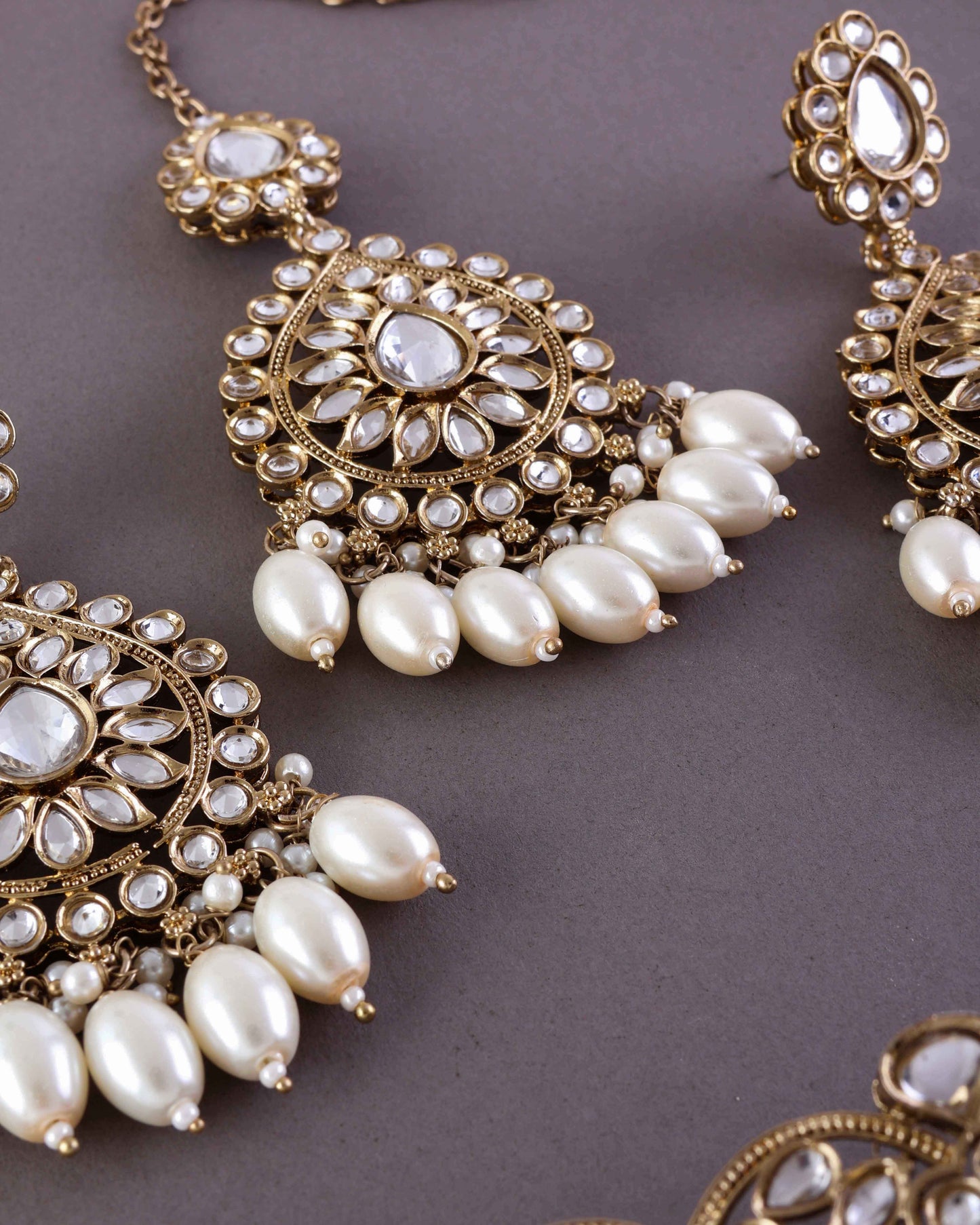 Arhan Necklace Earring with Teeka