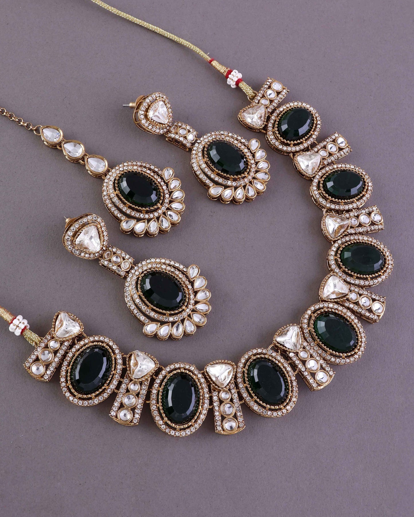 Emerald Taruja Premium Polki Dupe Necklace with Earring and Mangteeka