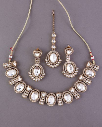 Silver Taruja Premium Polki Dupe Necklace with Earring and Mangteeka