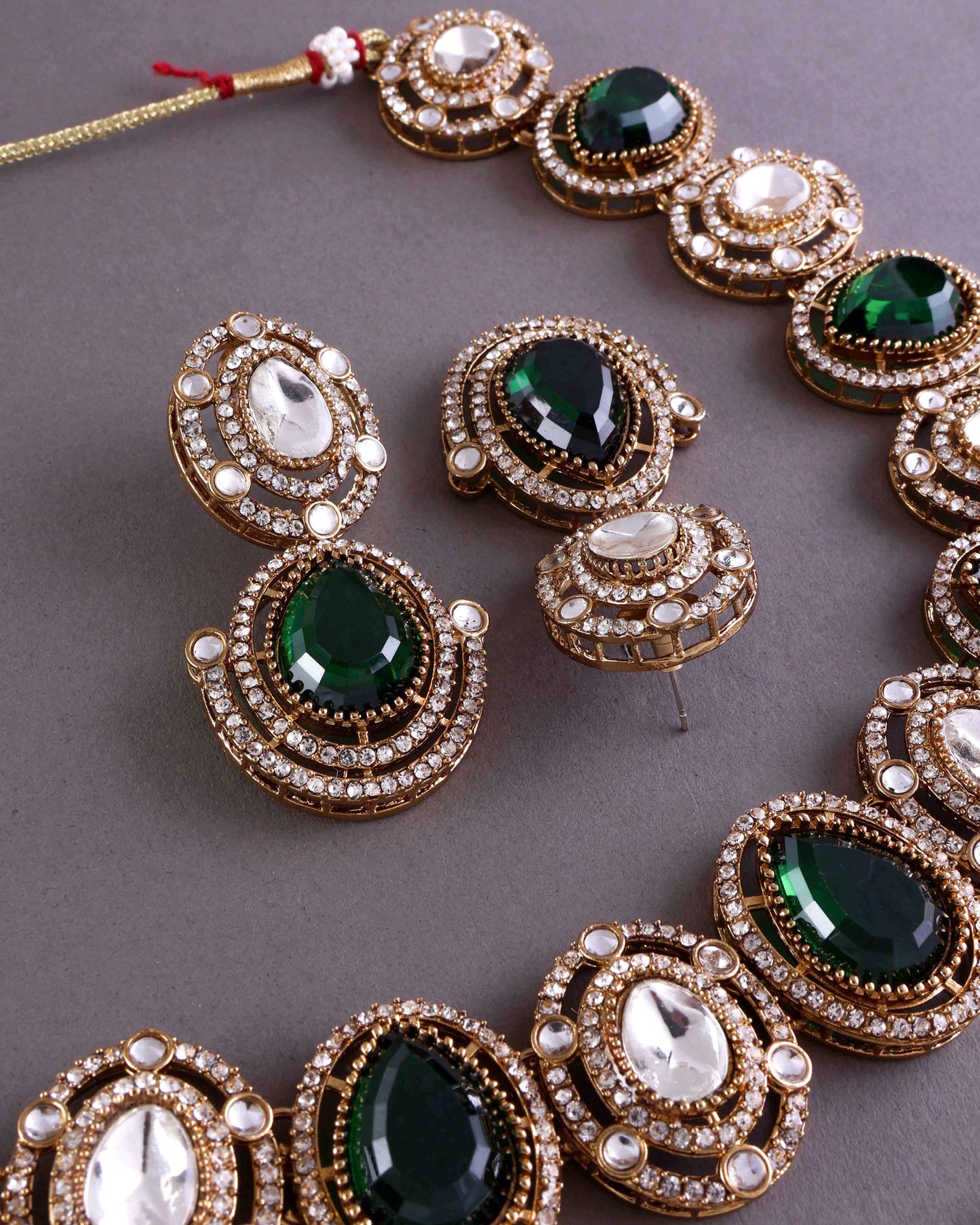 Emerald Hania Premium Polki Dupe Necklace with Earring and Mangteeka