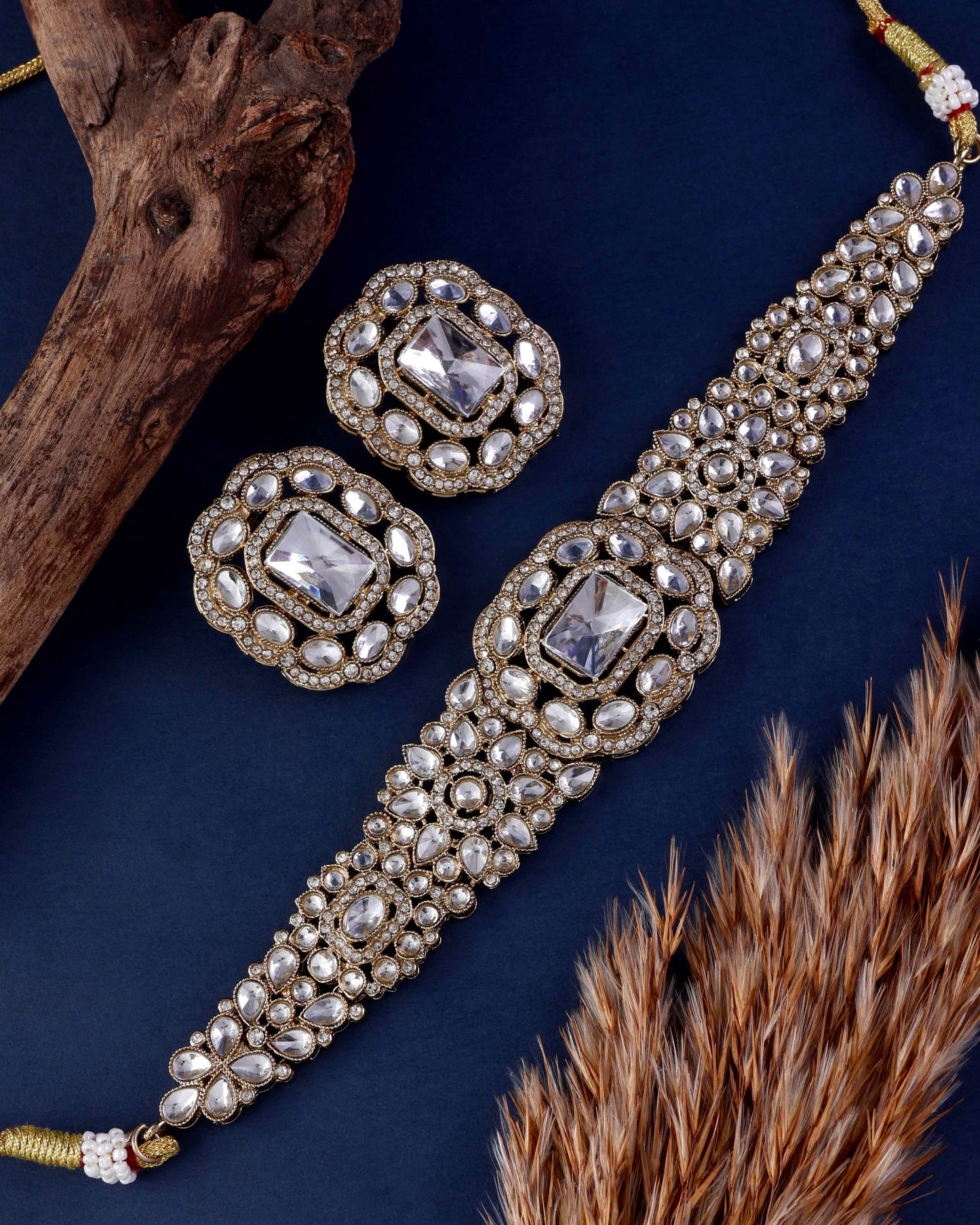 White Gunveen Choker Necklace Earring