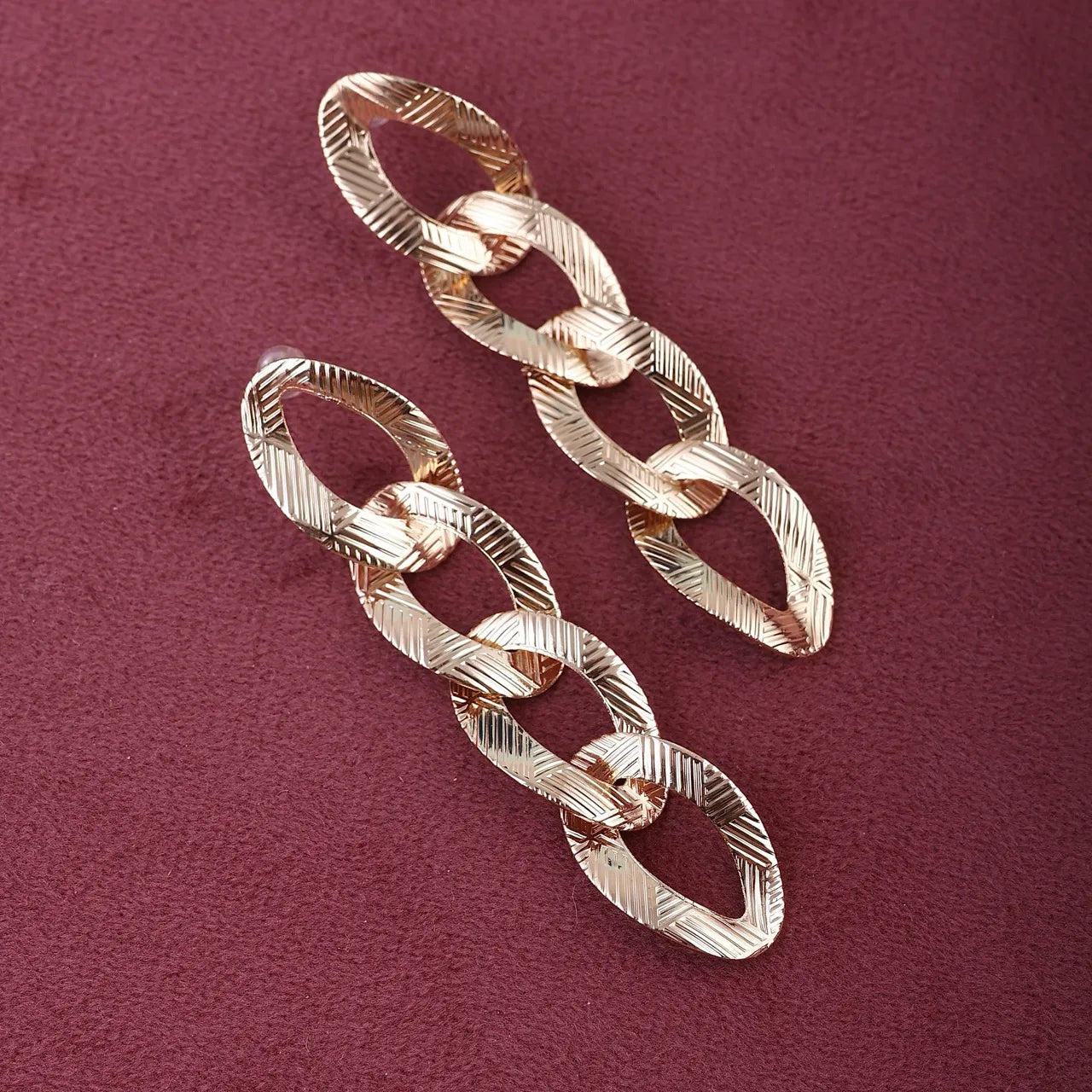 Link Chain Voguish Earring