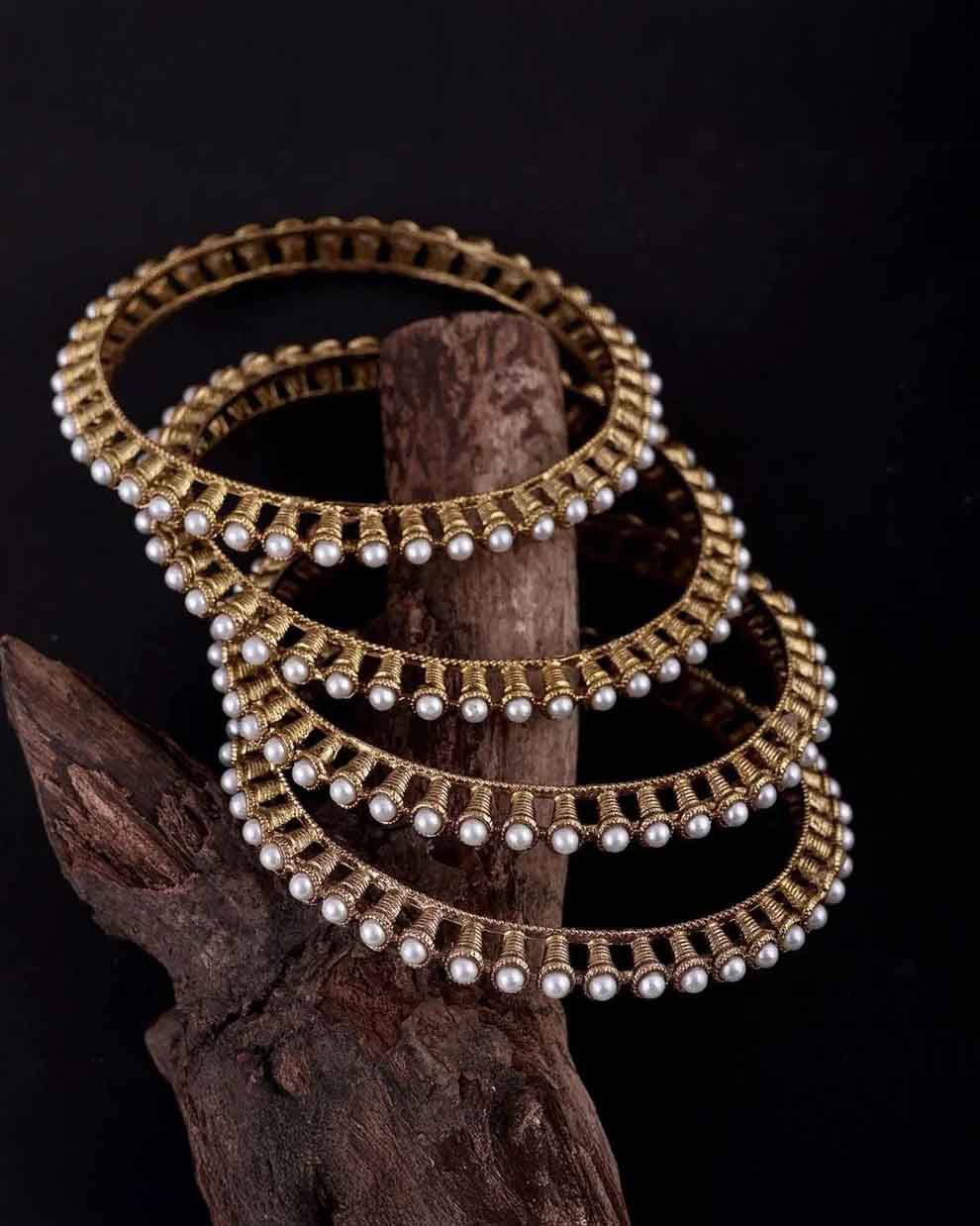 Jyot 4pc Bangle Set