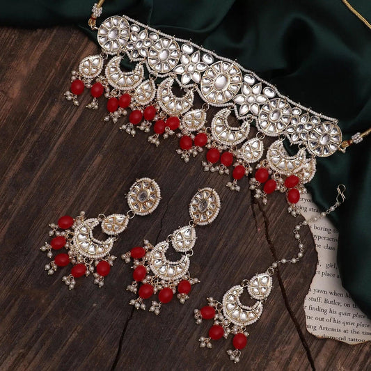 Red Maanvi Necklace