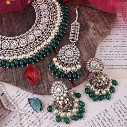 Green Zaiba Necklace
