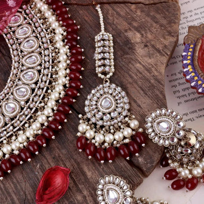 Maroon Red Zaiba Necklace