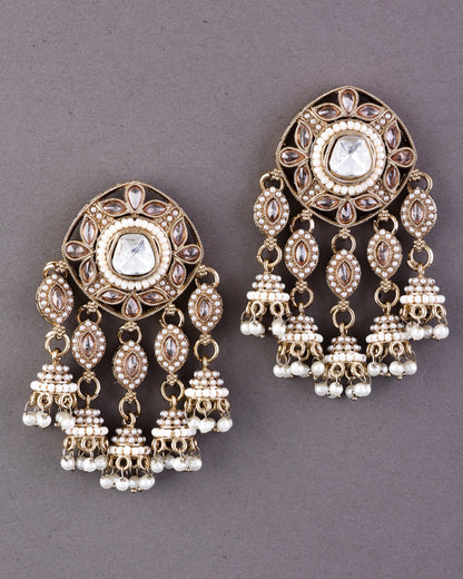 Pearl Mahnoor Designer Earring