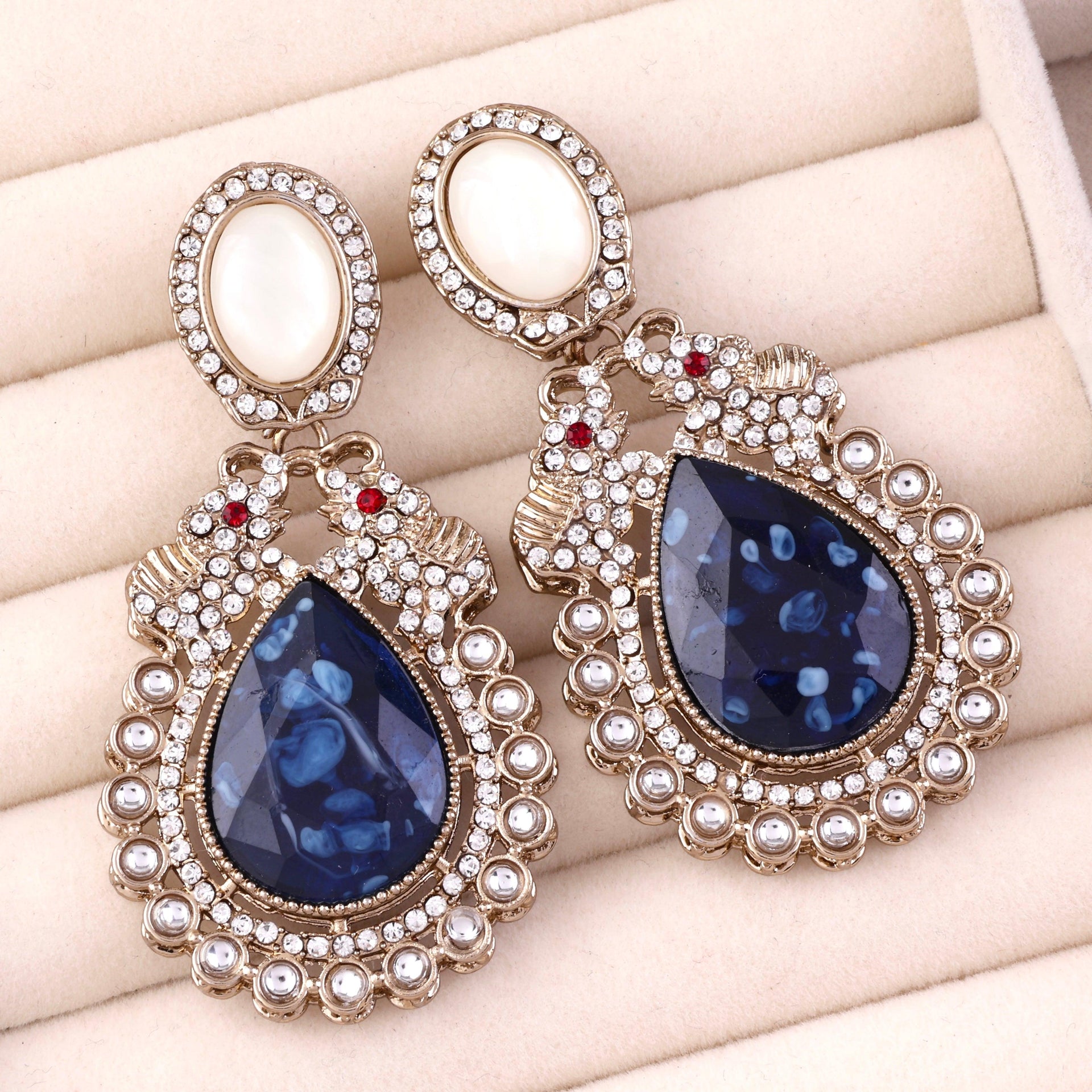 Blue Daniel Zircon Earring